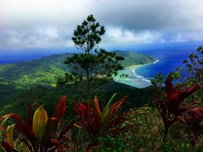 Rando randonnée trek trekking montagne sommet pic mont Manureva Moerai baie Avera Rurutu Polynésie française