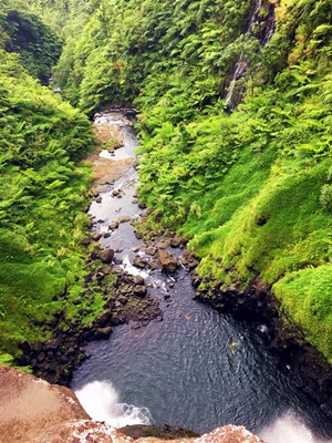Rando randonnée trek trekking montagne vallée Fara'ura Faraura cascade Hitiaa Tahiti Polynésie française